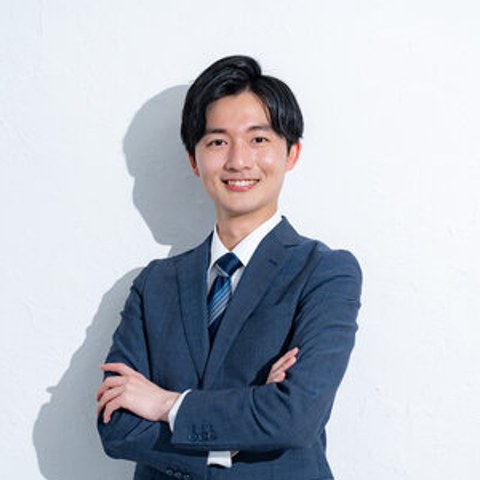山田 零